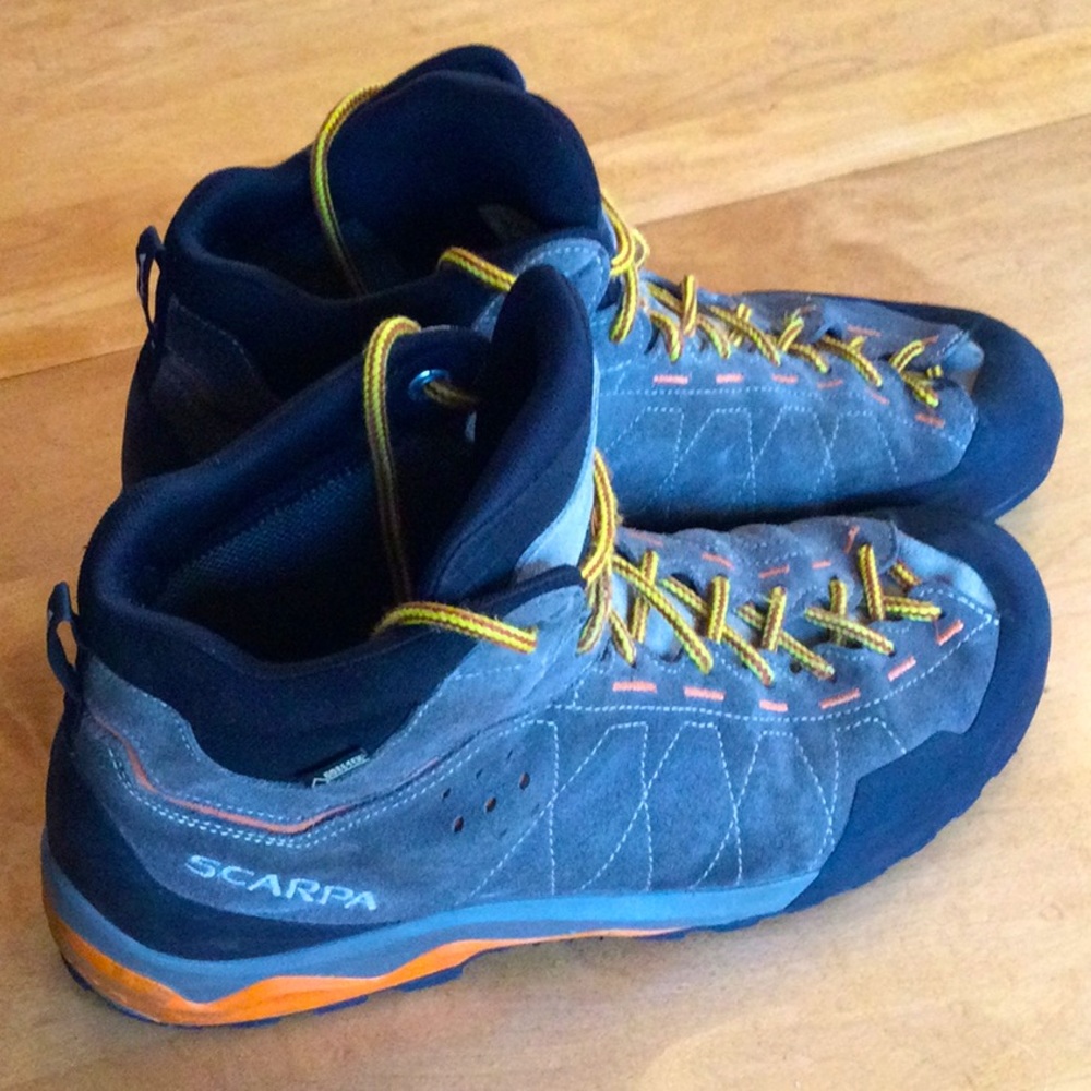 Scarpa hiking approach boot, Vibram sole, Gore-Tex lined.
